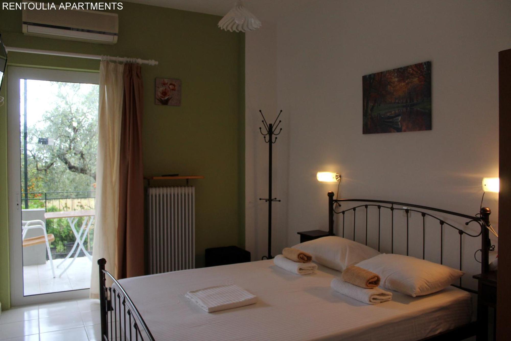 Rentoulia Apartments Poulithra Luaran gambar
