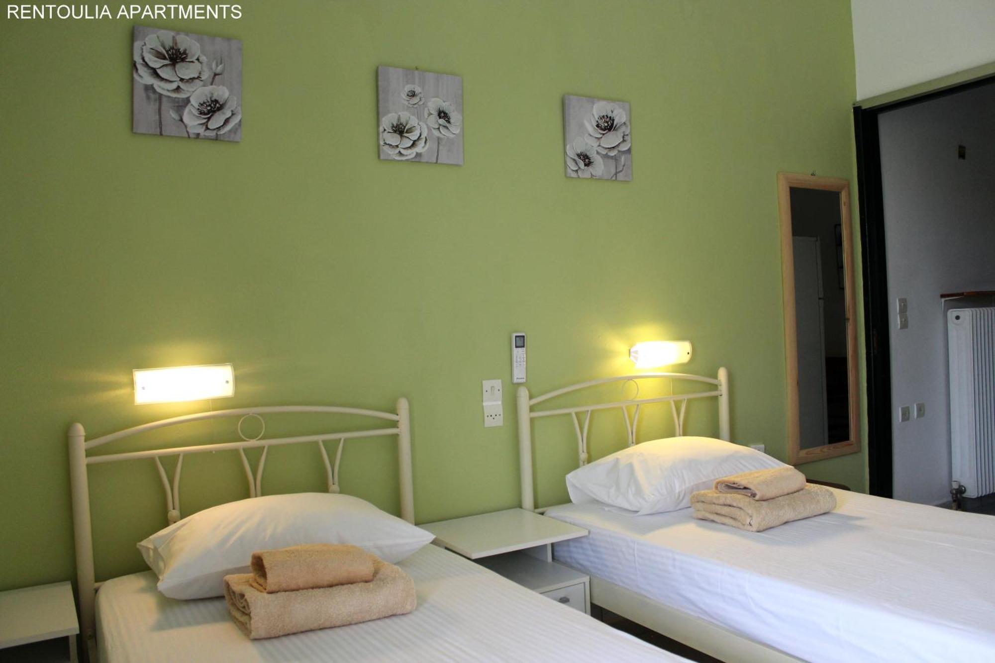Rentoulia Apartments Poulithra Luaran gambar