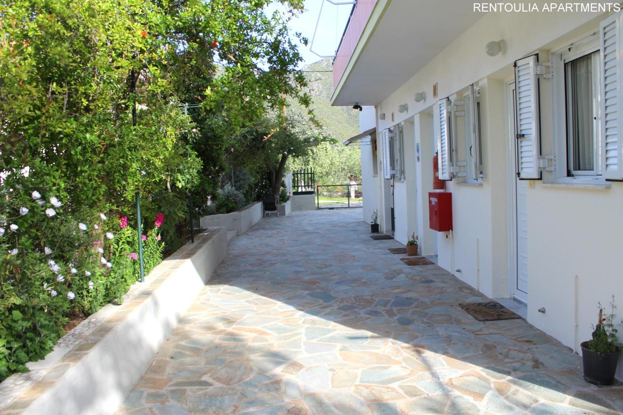 Rentoulia Apartments Poulithra Luaran gambar
